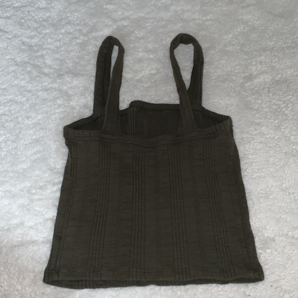 RARELY WORN!! American eagle green tank super soft!! size:xs - Picture 2 of 3